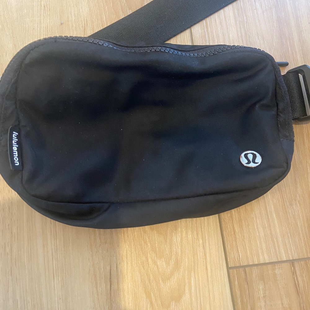 Lululemon Belt Bag